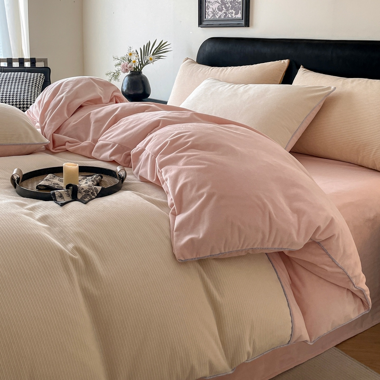 91家纺网 家纺一手货源 找家纺 （总）羚羊语家纺 2025新款280克灯芯绒婴儿绒四件套高级嵌绳拼接款水晶绒宝宝绒牛奶绒床单床笠款三件套-奶芙绒系列