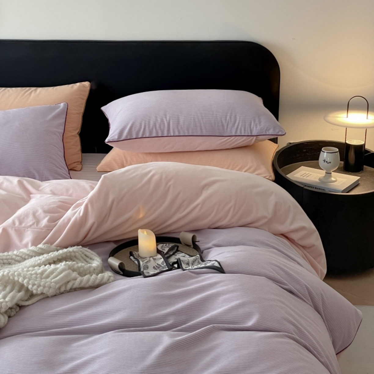 91家纺网 家纺一手货源 找家纺 羚羊语家纺 2025新款280克灯芯绒婴儿绒四件套高级嵌绳拼接款水晶绒宝宝绒牛奶绒床单床笠款三件套-奶芙绒系列 紫粉泡泡