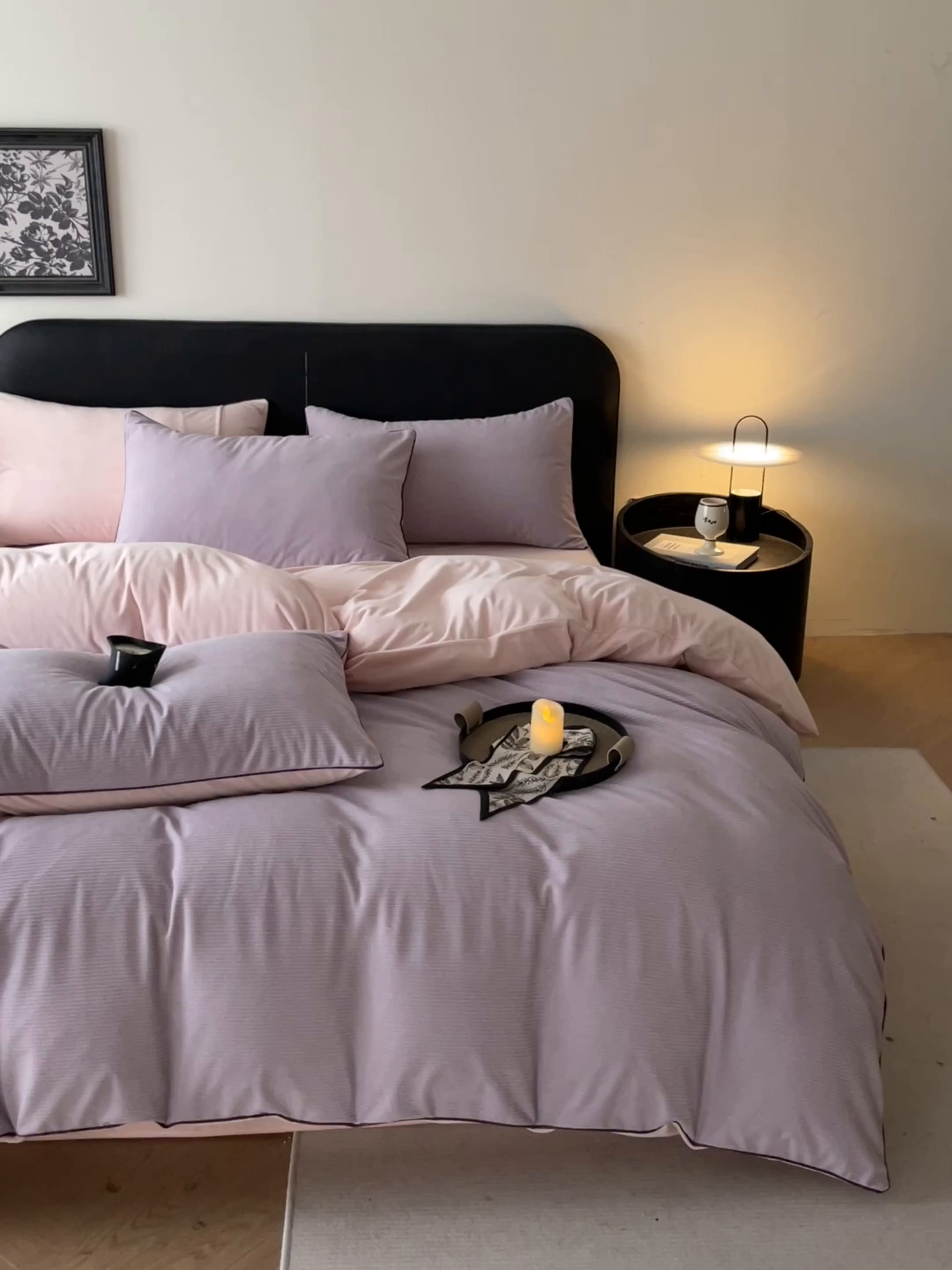 91家纺网 家纺一手货源 找家纺 羚羊语家纺 2025新款280克灯芯绒婴儿绒四件套高级嵌绳拼接款水晶绒宝宝绒牛奶绒床单床笠款三件套-奶芙绒系列 紫粉泡泡