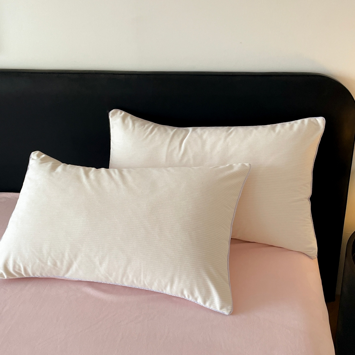 91家纺网 家纺一手货源 找家纺 羚羊语家纺 2025新款280克灯芯绒婴儿绒四件套高级嵌绳拼接款水晶绒宝宝绒牛奶绒床单床笠款三件套-奶芙绒系列 雪桃甜吻