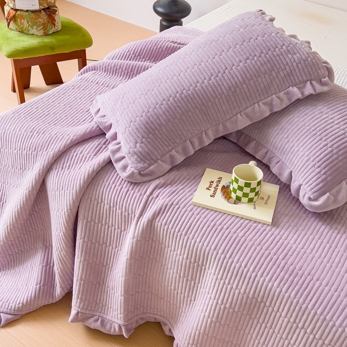 91家纺网 家纺一手货源 找家纺 乐野家居 2025新款A类加厚素色牛奶绒被套系列 风信紫