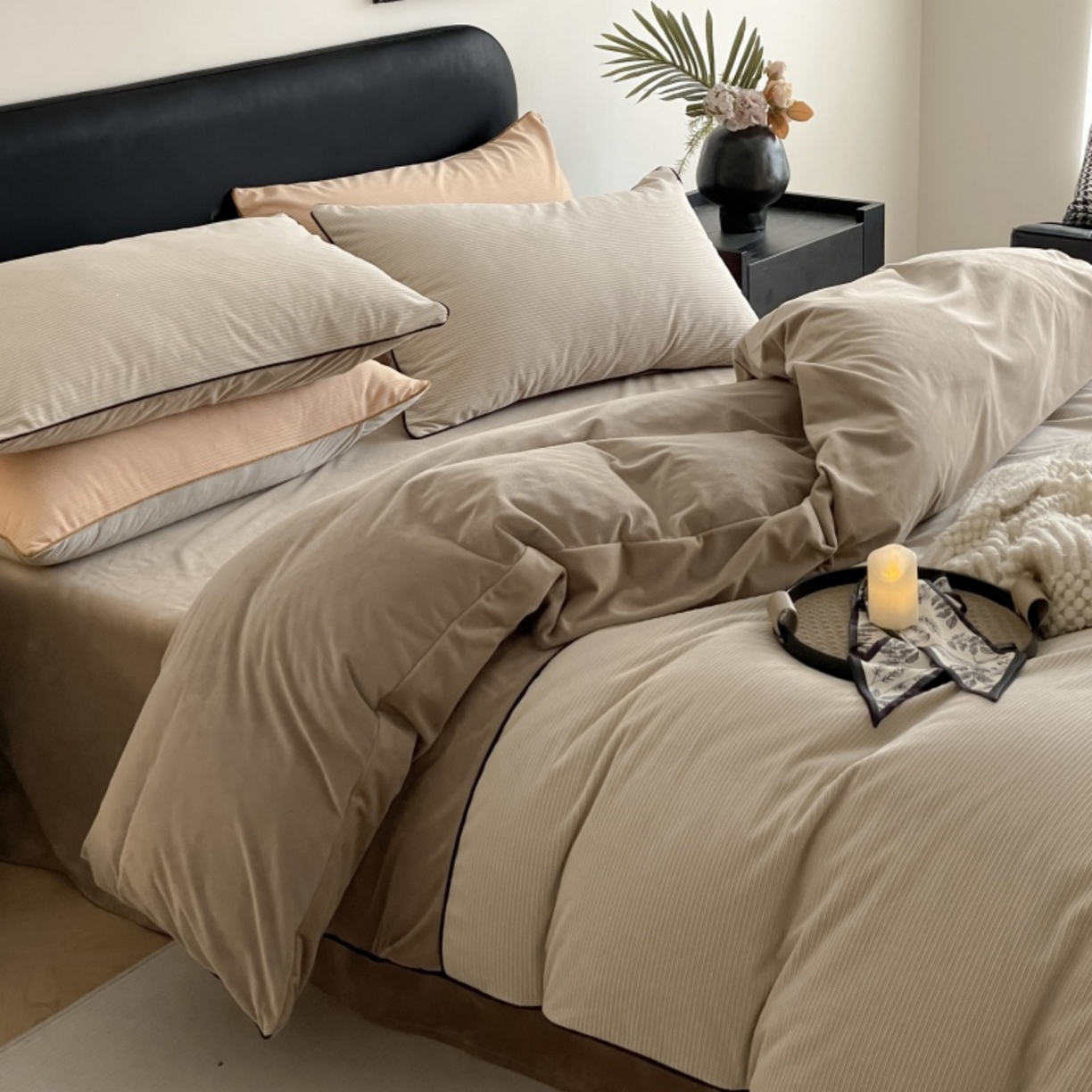 91家纺网 家纺一手货源 找家纺 羚羊语家纺 2025新款280克灯芯绒婴儿绒四件套高级嵌绳拼接款水晶绒宝宝绒牛奶绒床单床笠款三件套-奶芙绒系列 浅杏暖阳