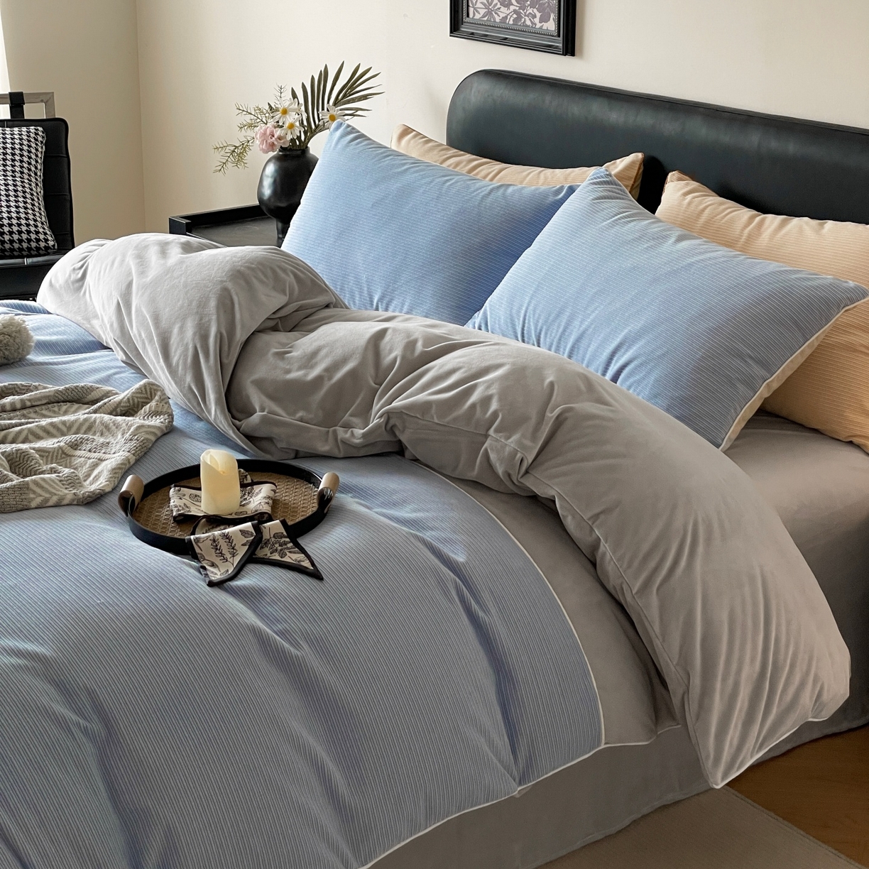 91家纺网 家纺一手货源 找家纺 羚羊语家纺 2025新款280克灯芯绒婴儿绒四件套高级嵌绳拼接款水晶绒宝宝绒牛奶绒床单床笠款三件套-奶芙绒系列 海风佛雾