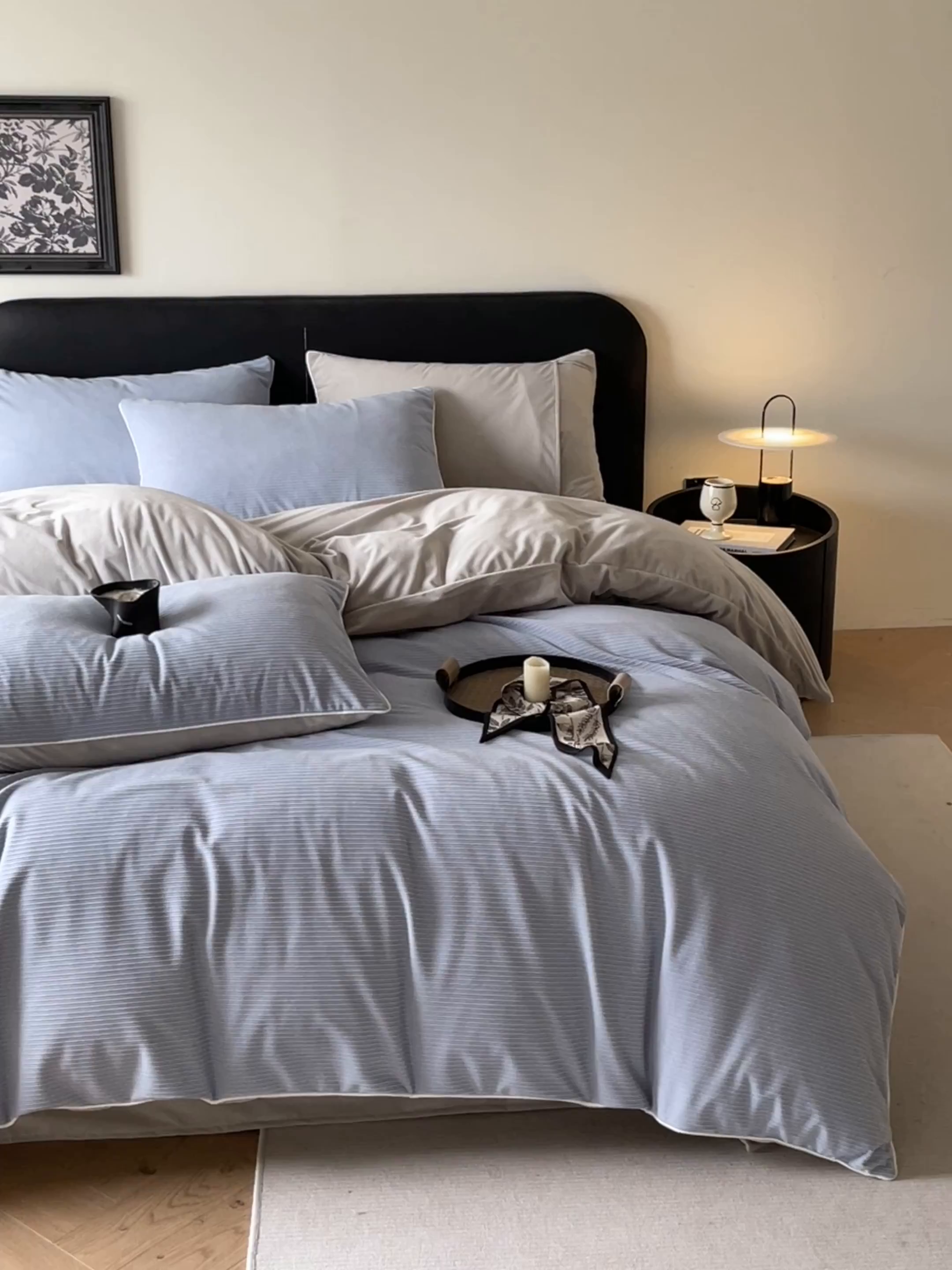 91家纺网 家纺一手货源 找家纺 羚羊语家纺 2025新款280克灯芯绒婴儿绒四件套高级嵌绳拼接款水晶绒宝宝绒牛奶绒床单床笠款三件套-奶芙绒系列 海风佛雾