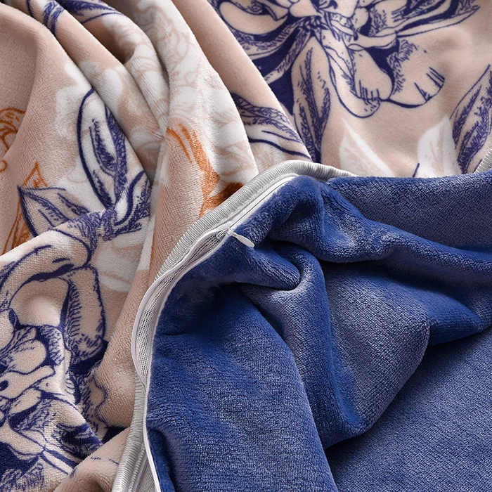 91家纺网 家纺一手货源 找家纺 佳一 2025新款高克重8-9斤 印花牛奶绒四件套 花海