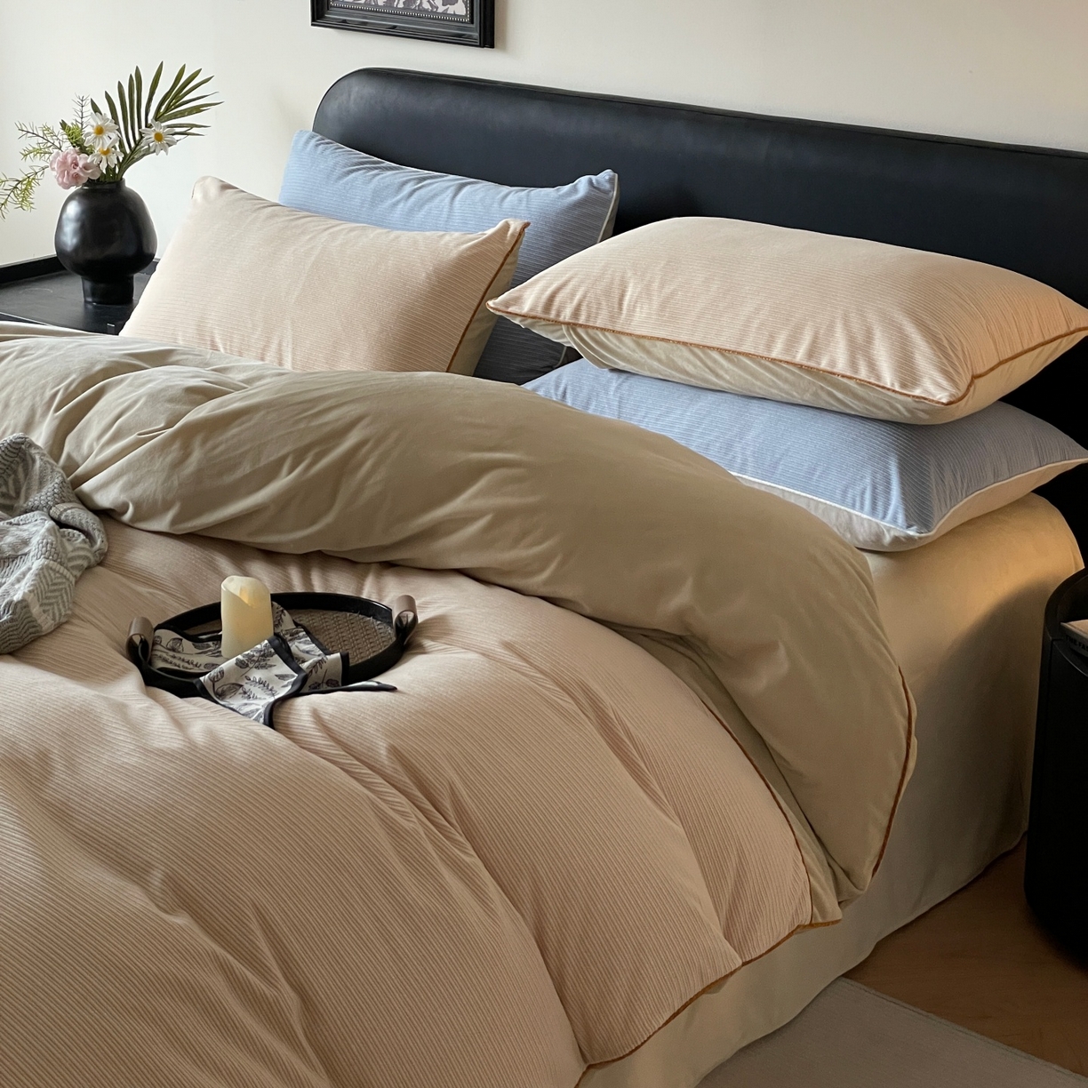 91家纺网 家纺一手货源 找家纺 羚羊语家纺 2025新款280克灯芯绒婴儿绒四件套高级嵌绳拼接款水晶绒宝宝绒牛奶绒床单床笠款三件套-奶芙绒系列 微醺午后