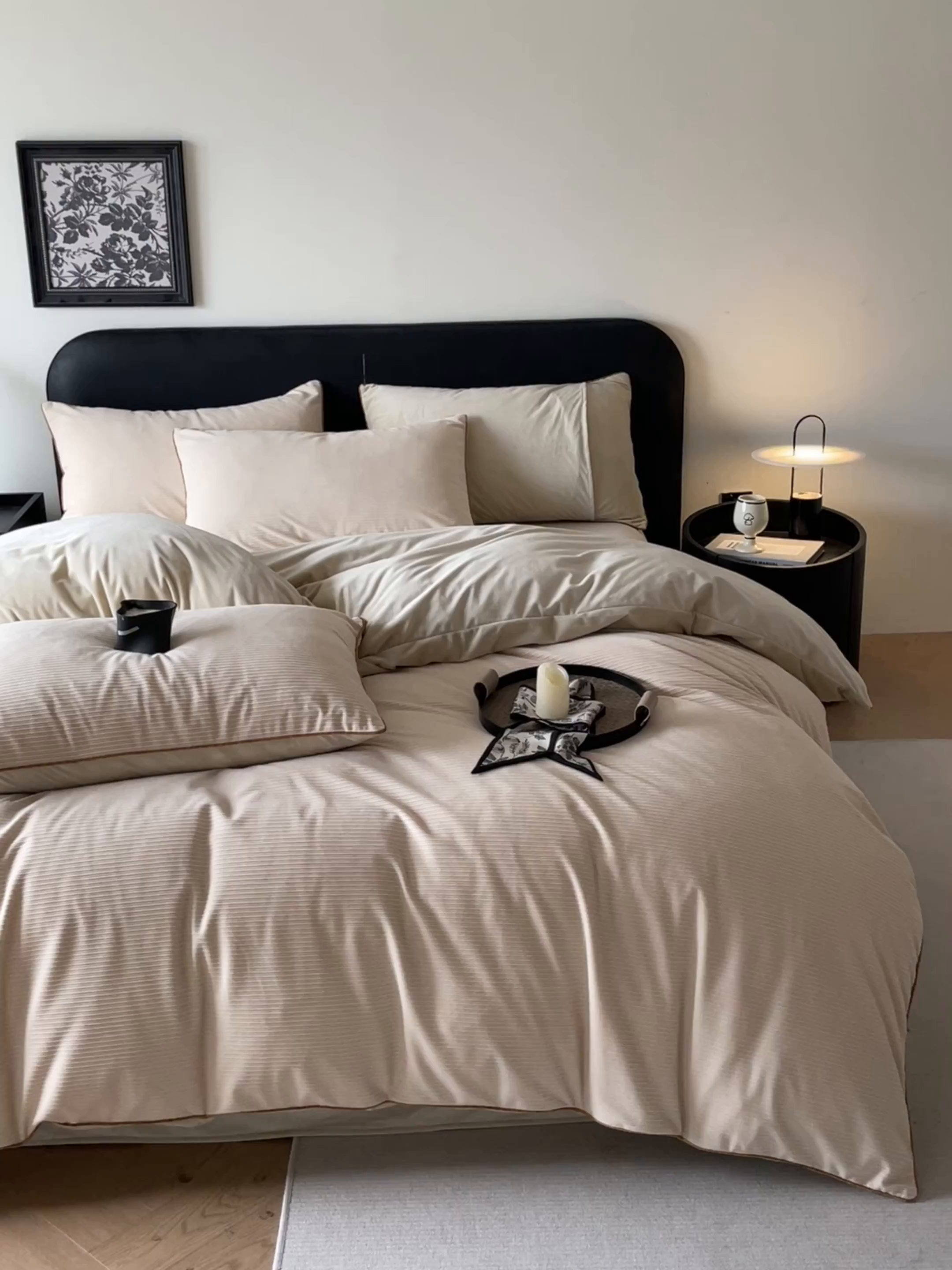 91家纺网 家纺一手货源 找家纺 羚羊语家纺 2025新款280克灯芯绒婴儿绒四件套高级嵌绳拼接款水晶绒宝宝绒牛奶绒床单床笠款三件套-奶芙绒系列 微醺午后