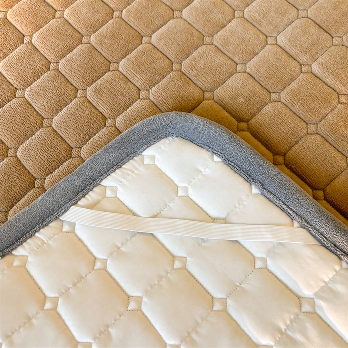 91家纺网 家纺一手货源 找家纺 喜居 2025新款luck熊牛奶绒床垫床褥子床护垫 LUCK熊-咖