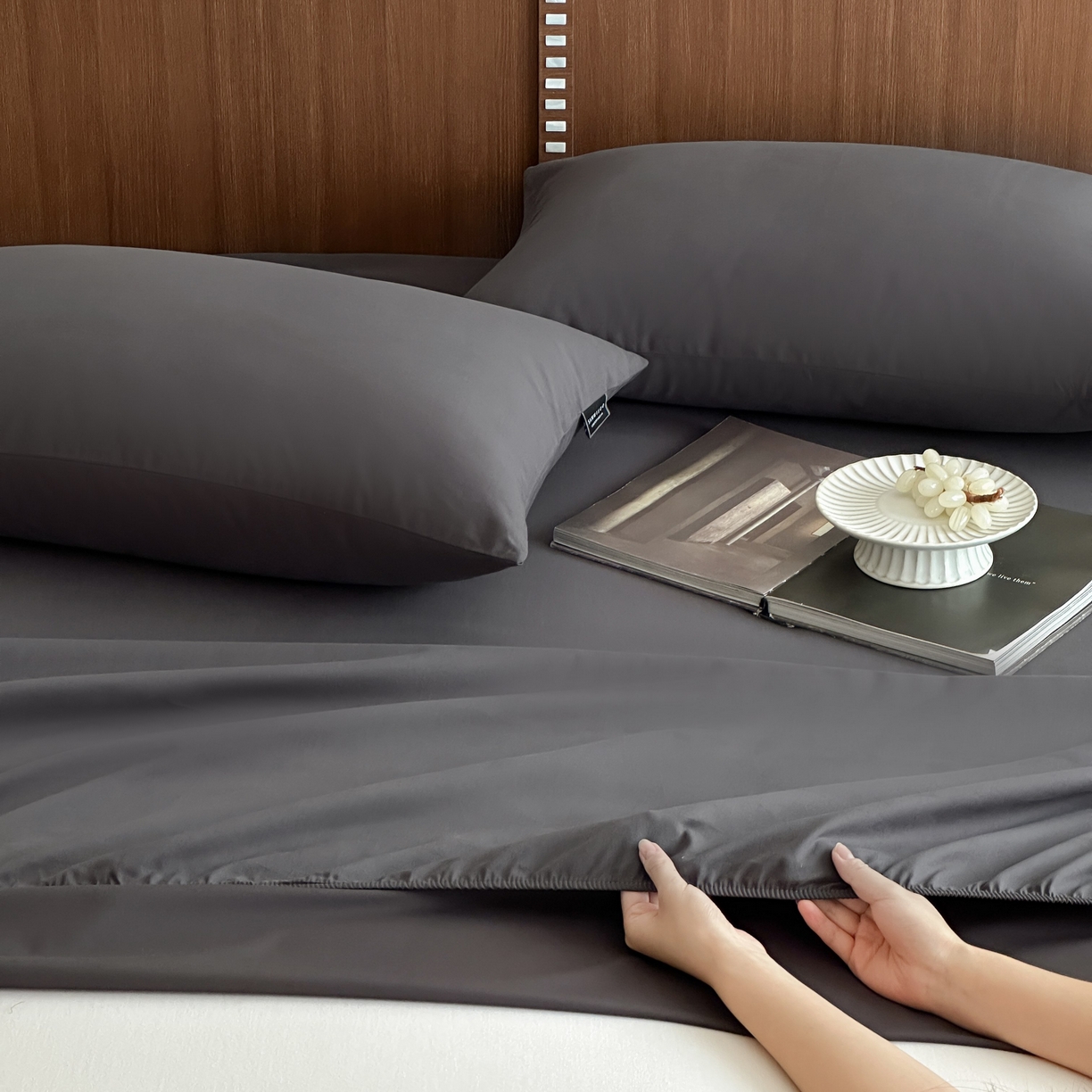 91家纺网 家纺一手货源 找家纺 三味舒屋 2025新款50支磨毛长绒棉纯棉纯色单床笠床笠单件-长期主义 深灰