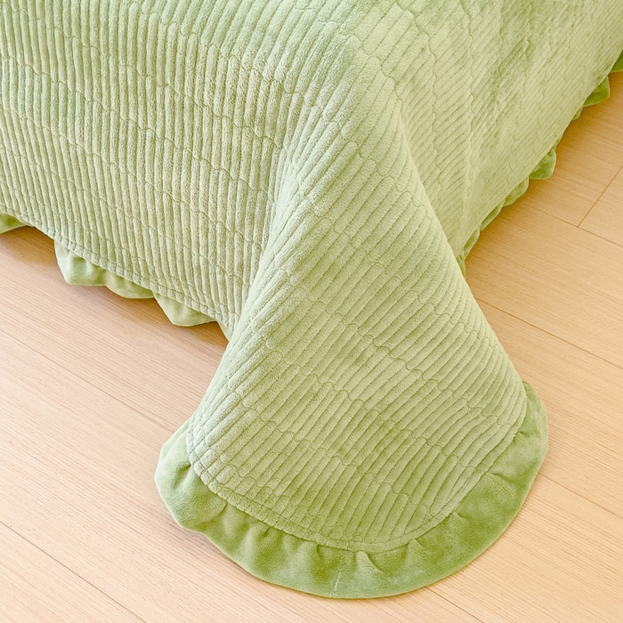 91家纺网 家纺一手货源 找家纺 乐野家居 2025新款A类加厚素色牛奶绒床盖系列 森林绿