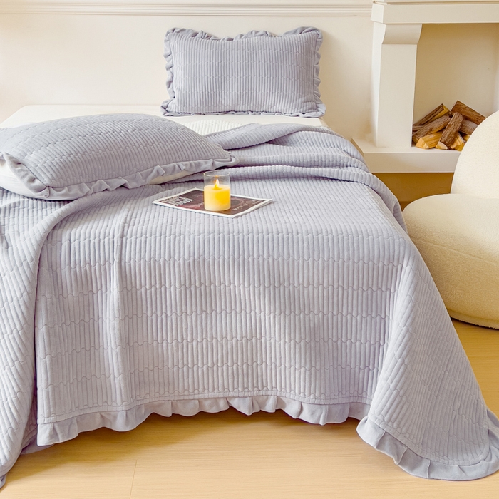 91家纺网 家纺一手货源 找家纺 （总）乐野家居 2025新款A类加厚素色牛奶绒床盖系列