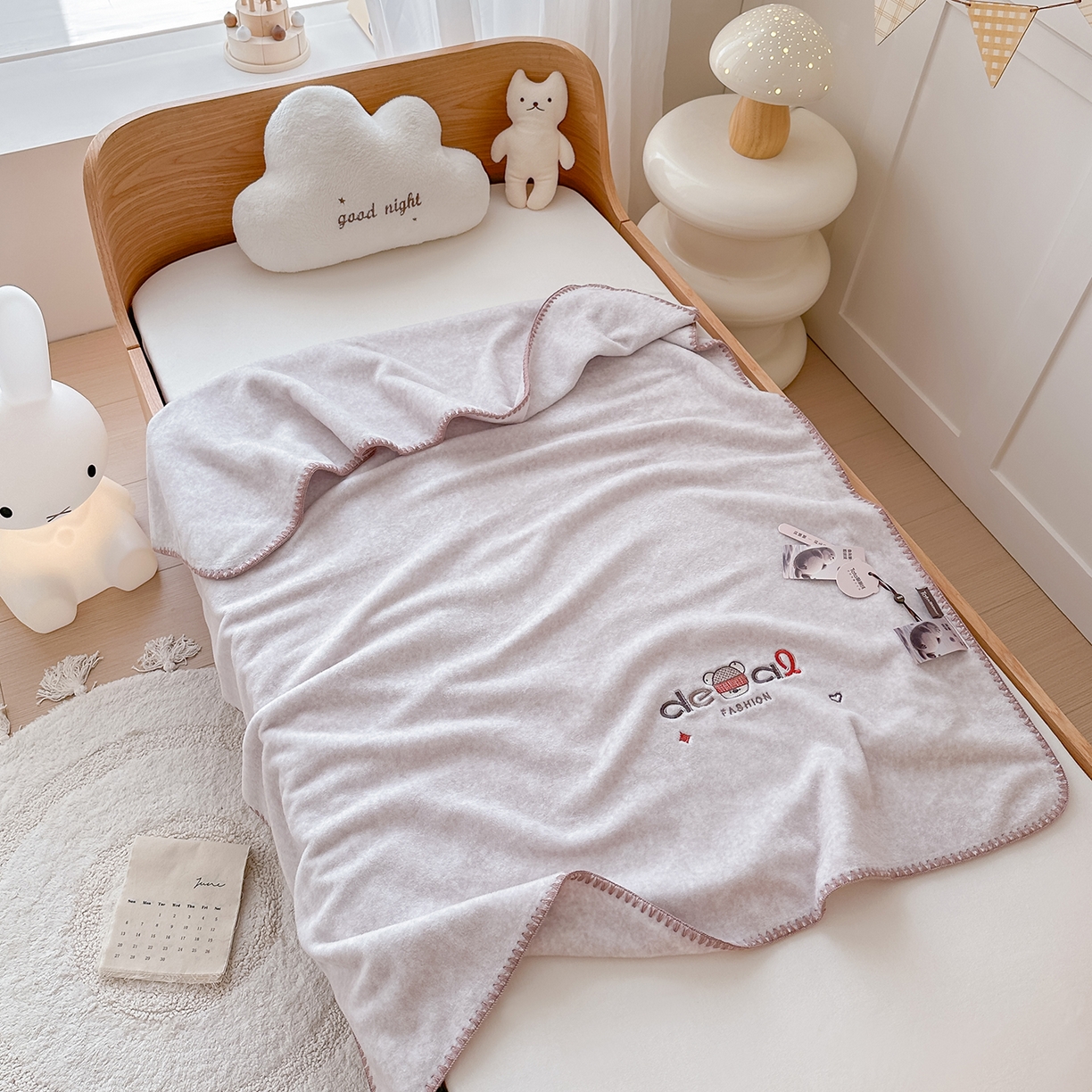 小欢喜 2025新款多功能双面高克重獭獭绒盖毯 浅驼