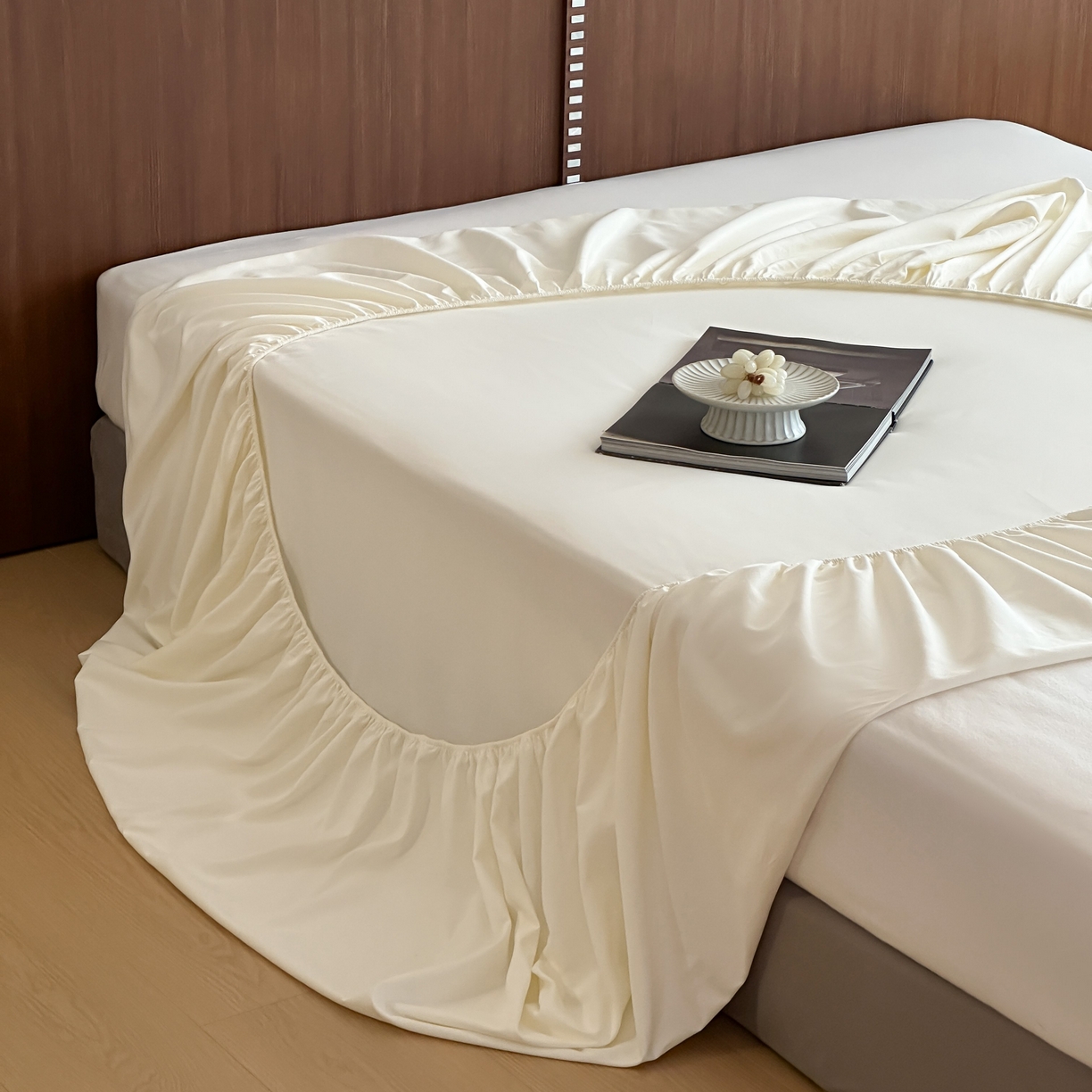 91家纺网 家纺一手货源 找家纺 三味舒屋 2025新款50支磨毛长绒棉纯棉纯色单床笠床笠单件-长期主义 雪白