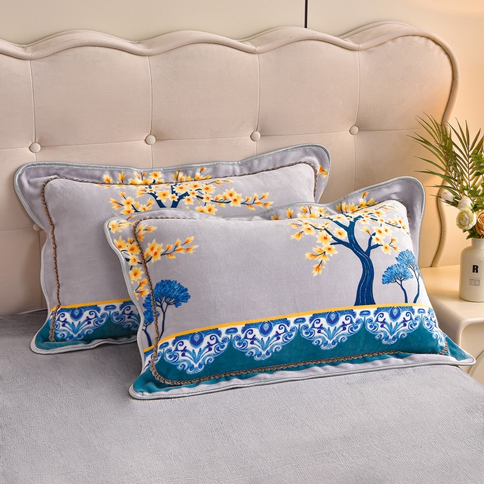 91家纺网 家纺一手货源 找家纺 佳一 2025新款高克重8-9斤 印花牛奶绒四件套 金枝玉叶