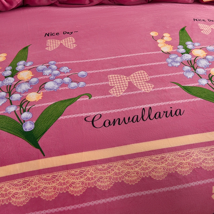 91家纺网 家纺一手货源 找家纺 佳一 2025新款高克重8-9斤 印花牛奶绒四件套 金色年华