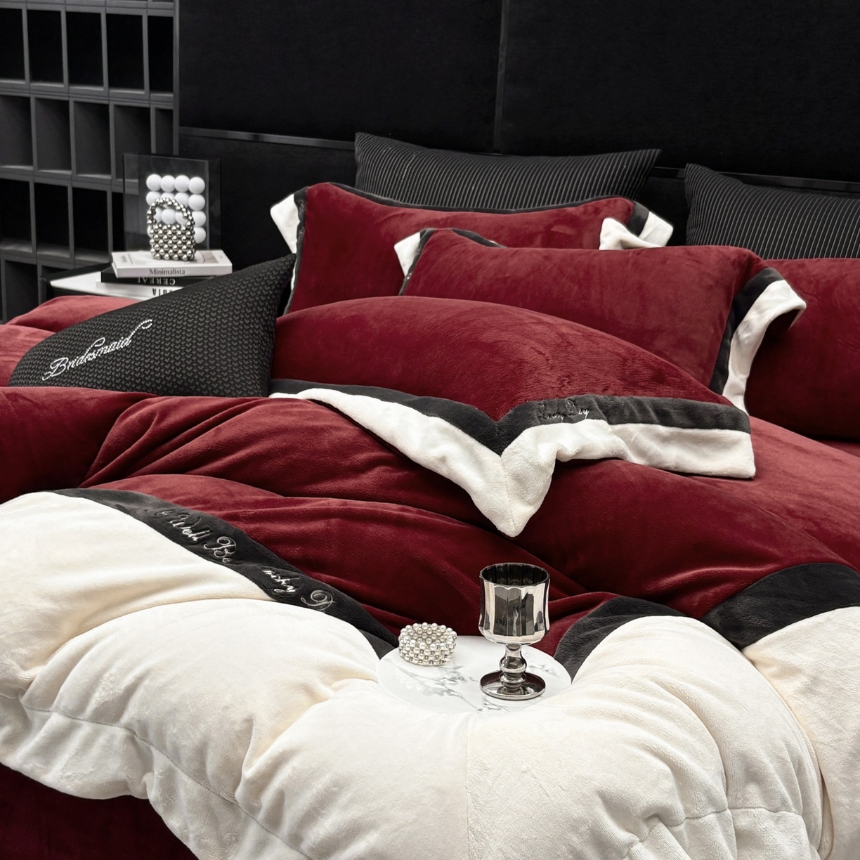 91家纺网 家纺一手货源 找家纺 （总）蓝梦 2025新款270g全消光牛奶绒四件套-雪芙莉系列