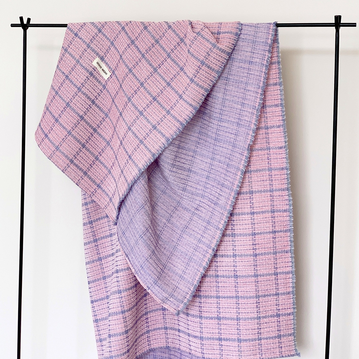 91家纺网 家纺一手货源 找家纺 小欢喜 2025新款雪尼尔盖毯午休毯 慕思-粉