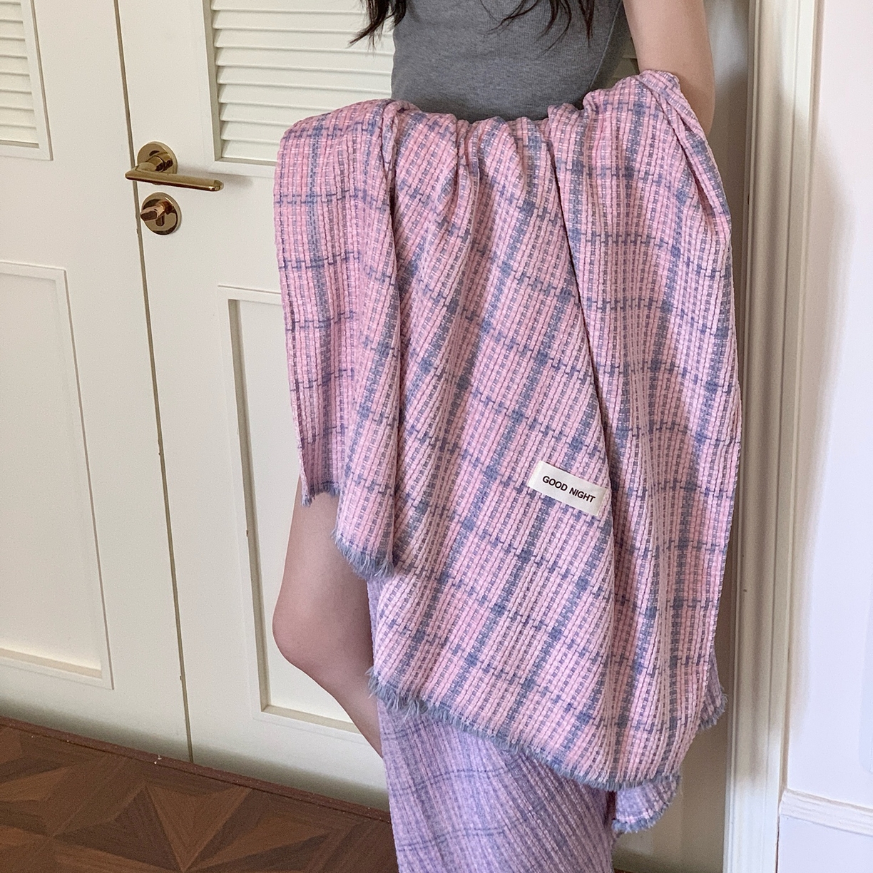 91家纺网 家纺一手货源 找家纺 小欢喜 2025新款雪尼尔盖毯午休毯 慕思-粉