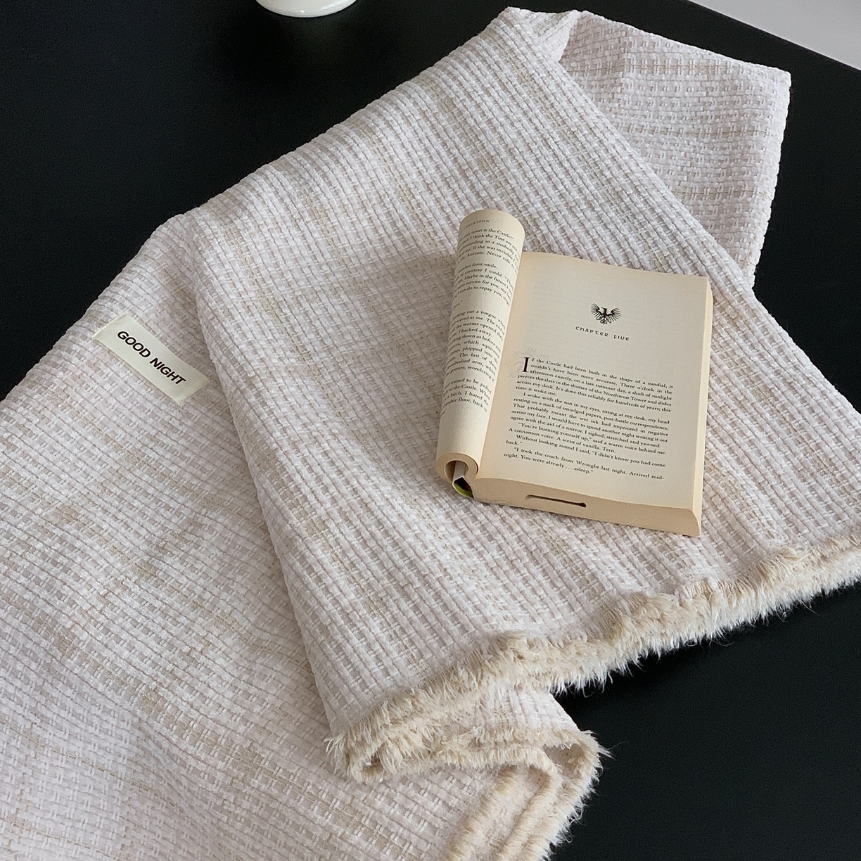 91家纺网 家纺一手货源 找家纺 小欢喜 2025新款雪尼尔盖毯午休毯 慕思-米