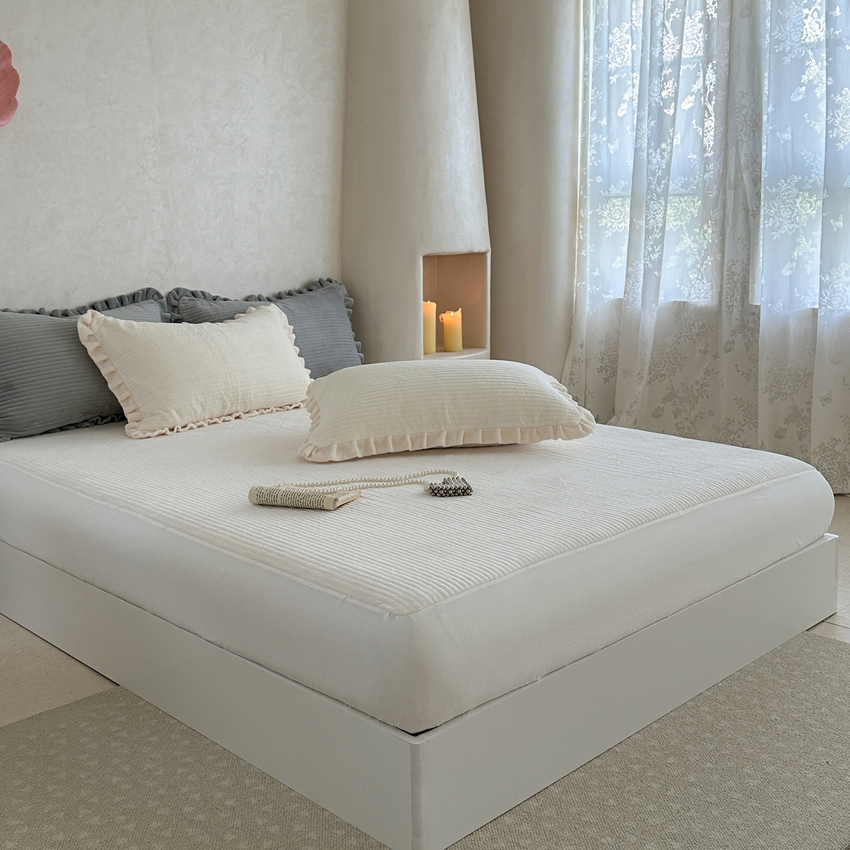 91家纺网 家纺一手货源 找家纺 琳可家居 2025新款纯色消光高克重牛奶绒夹棉床笠保暖加厚床笠三件套（提供买家秀） 云朵白-床笠款