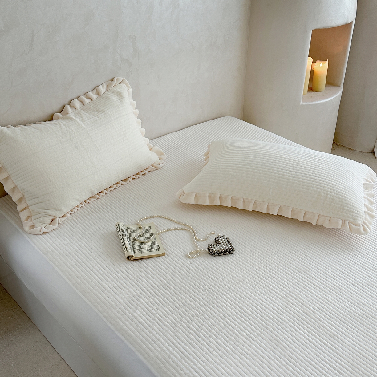 91家纺网 家纺一手货源 找家纺 琳可家居 2025新款纯色消光高克重牛奶绒夹棉床笠保暖加厚床笠三件套（提供买家秀） 云朵白-床笠款