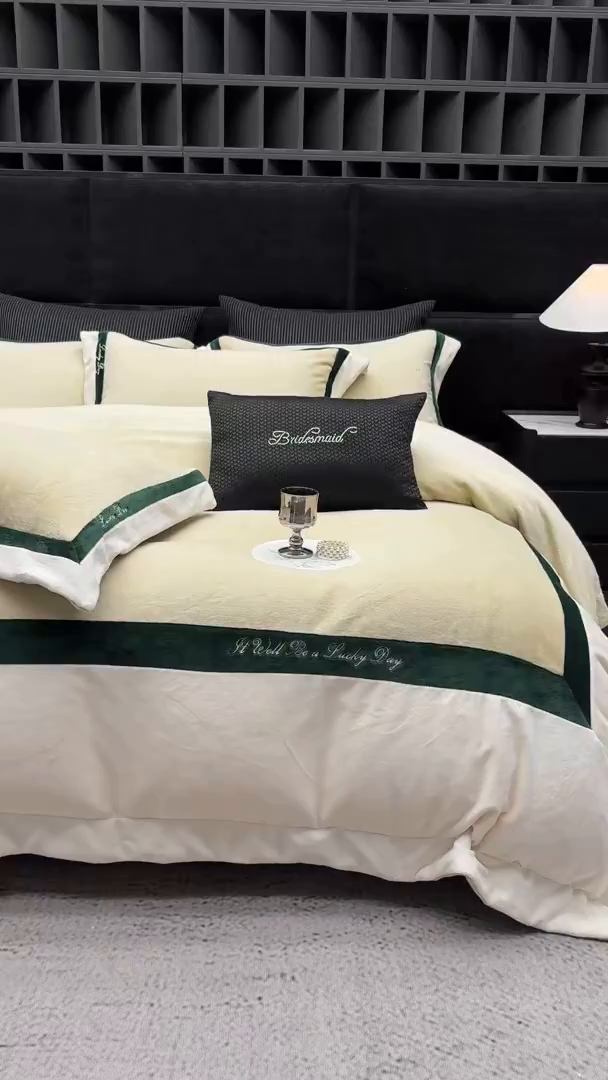 91家纺网 家纺一手货源 找家纺 蓝梦 2025新款270g全消光牛奶绒四件套-雪芙莉系列 浅绿