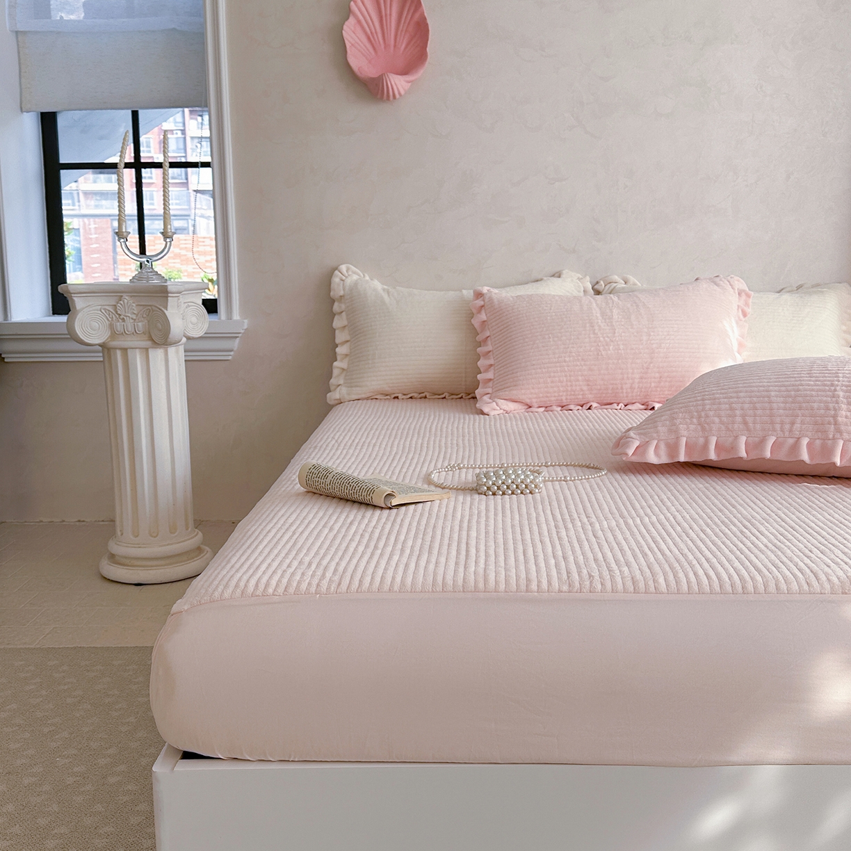 91家纺网 家纺一手货源 找家纺 琳可家居 2025新款纯色消光高克重牛奶绒夹棉床笠保暖加厚床笠三件套（提供买家秀） 悠悠粉-床笠款