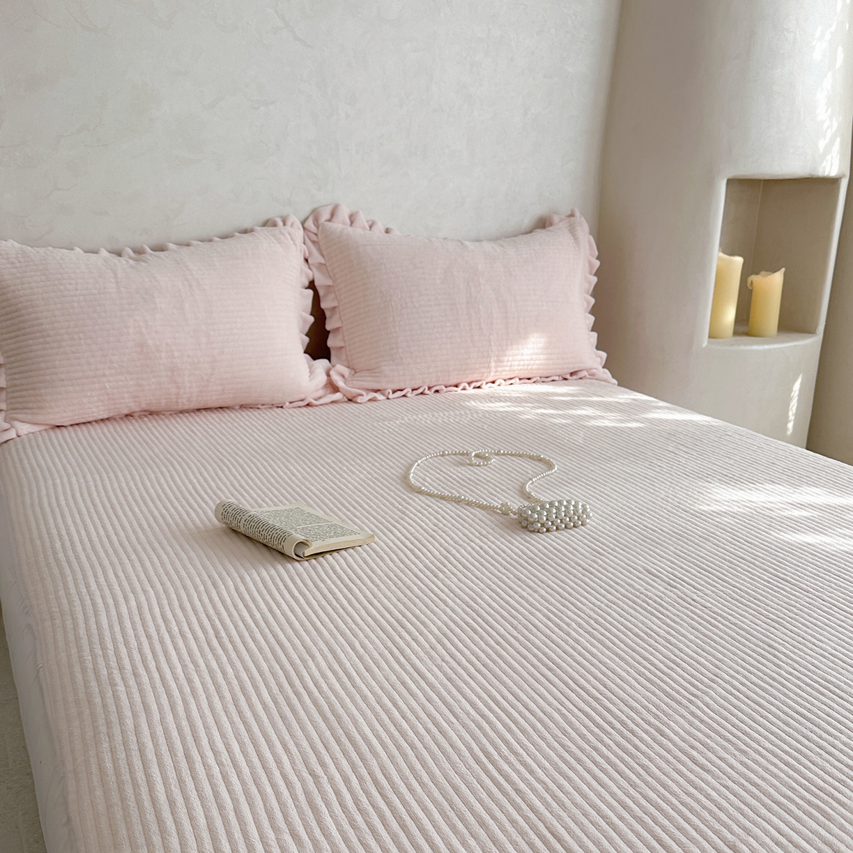 91家纺网 家纺一手货源 找家纺 琳可家居 2025新款纯色消光高克重牛奶绒夹棉床笠保暖加厚床笠三件套（提供买家秀） 悠悠粉-床笠款