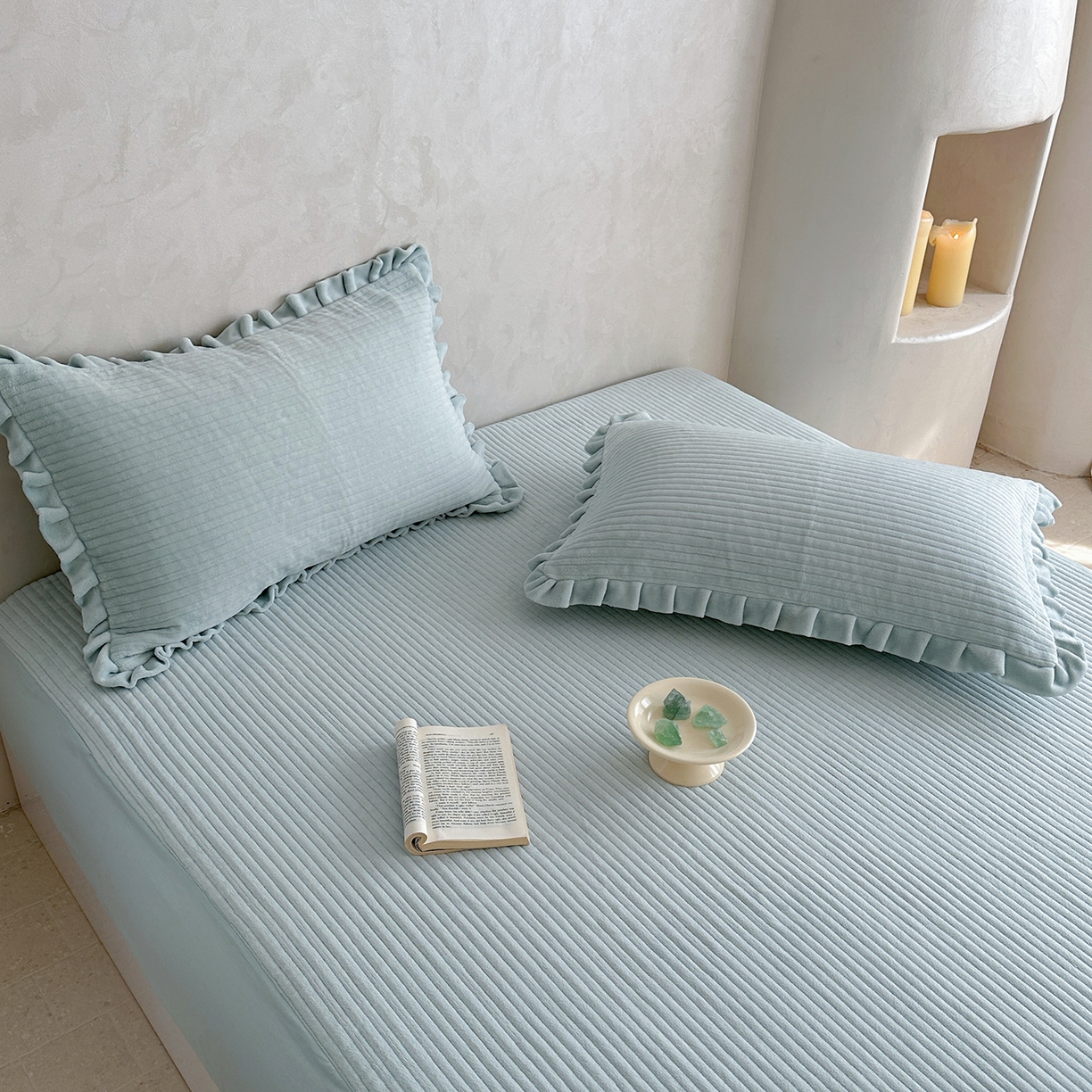 91家纺网 家纺一手货源 找家纺 琳可家居 2025新款纯色消光高克重牛奶绒夹棉床笠保暖加厚床笠三件套（提供买家秀） 海盐蓝-床笠款