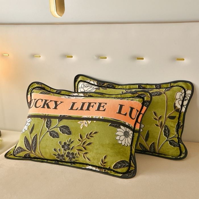 91家纺网 家纺一手货源 找家纺 佳一 2025新款高克重8-9斤 印花牛奶绒四件套 七里香