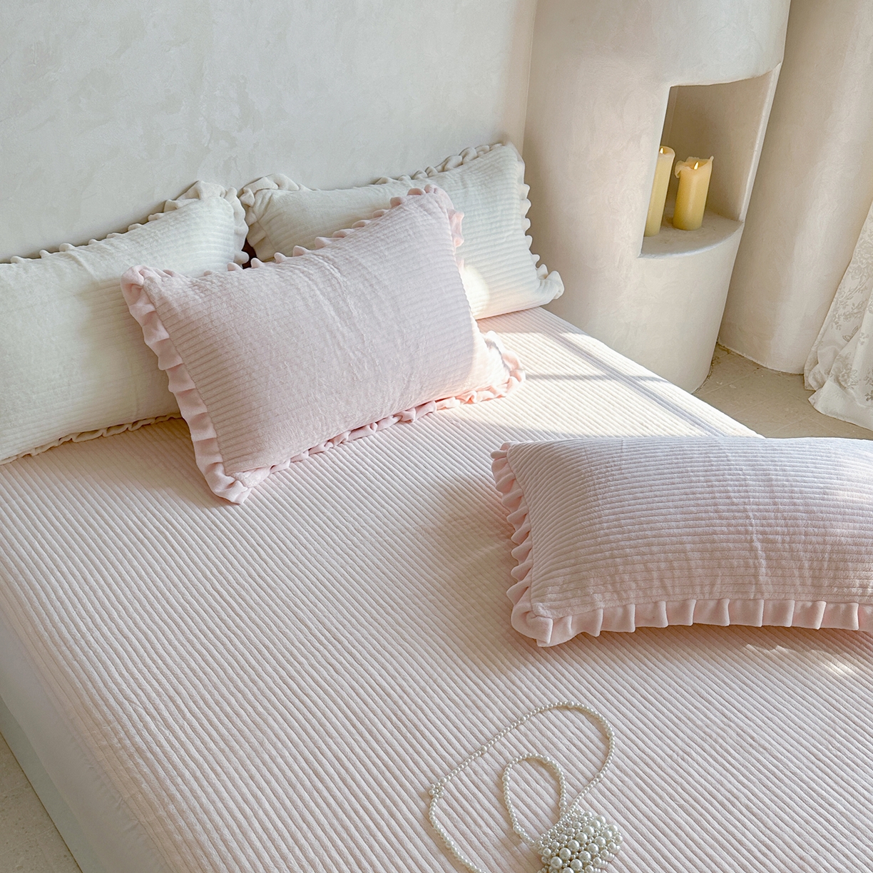 91家纺网 家纺一手货源 找家纺 琳可家居 2025新款纯色消光高克重牛奶绒夹棉床笠保暖加厚床笠三件套（提供买家秀） 悠悠粉-床笠款