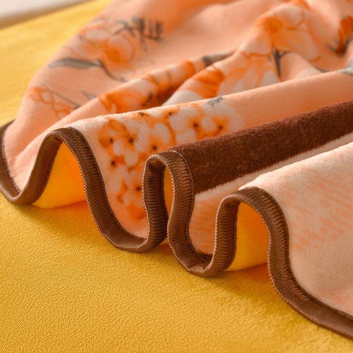 91家纺网 家纺一手货源 找家纺 佳一 2025新款高克重8-9斤 印花牛奶绒四件套 花香如梦