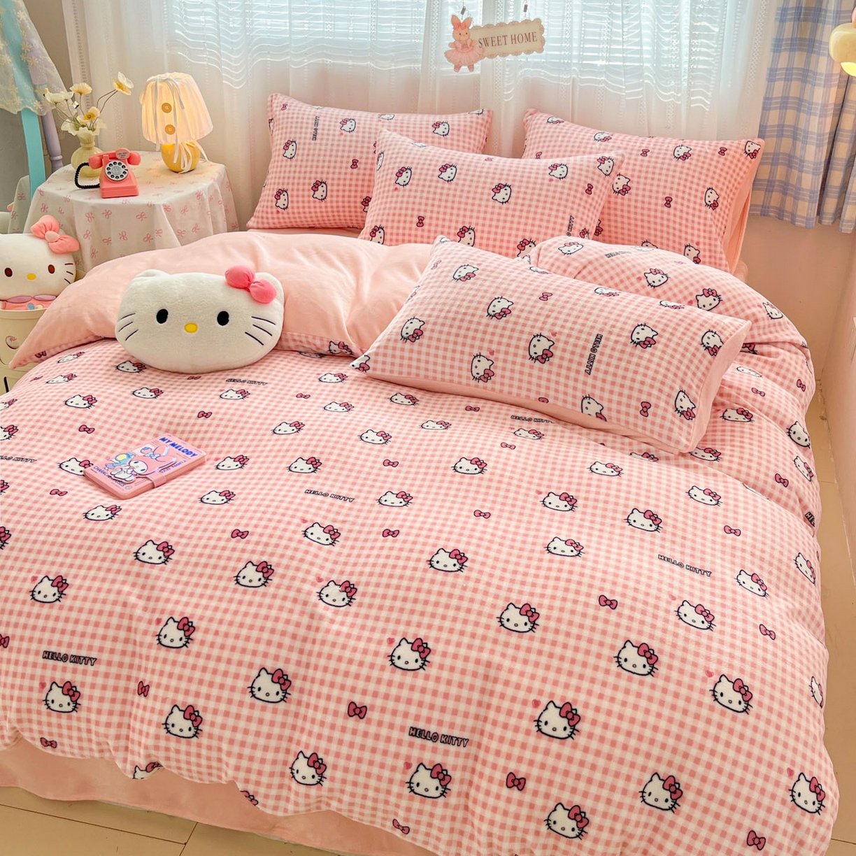 91家纺网 家纺一手货源 找家纺 星禾优选 2025新款三丽鸥高克重牛奶绒印花四件套 绒-胡须粉kt