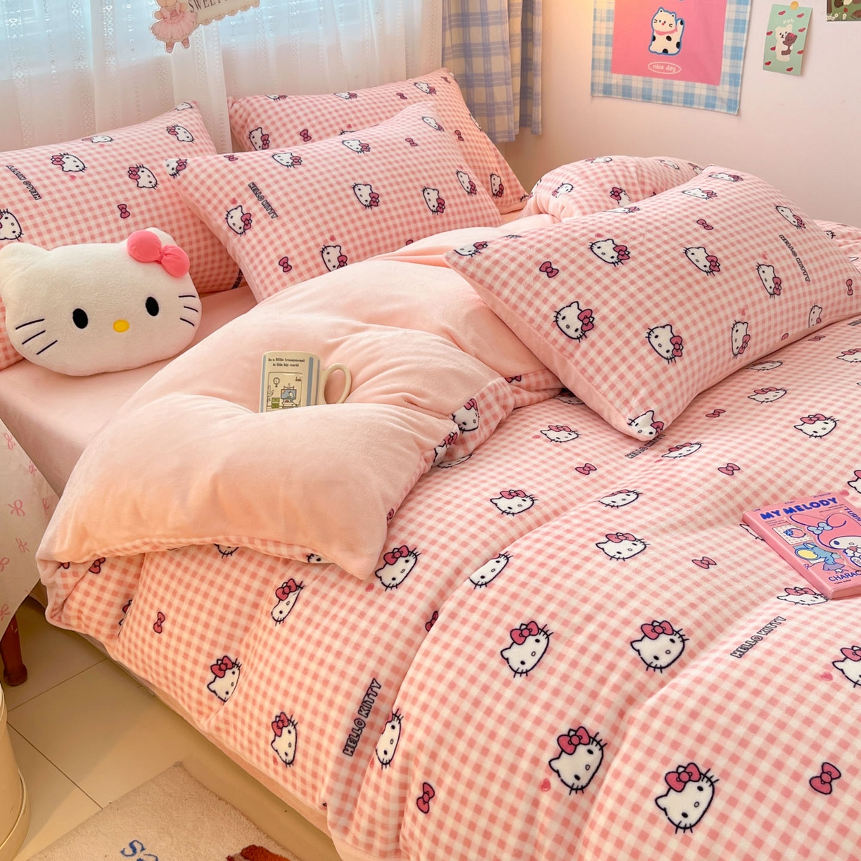 91家纺网 家纺一手货源 找家纺 星禾优选 2025新款三丽鸥高克重牛奶绒印花四件套 绒-胡须粉kt