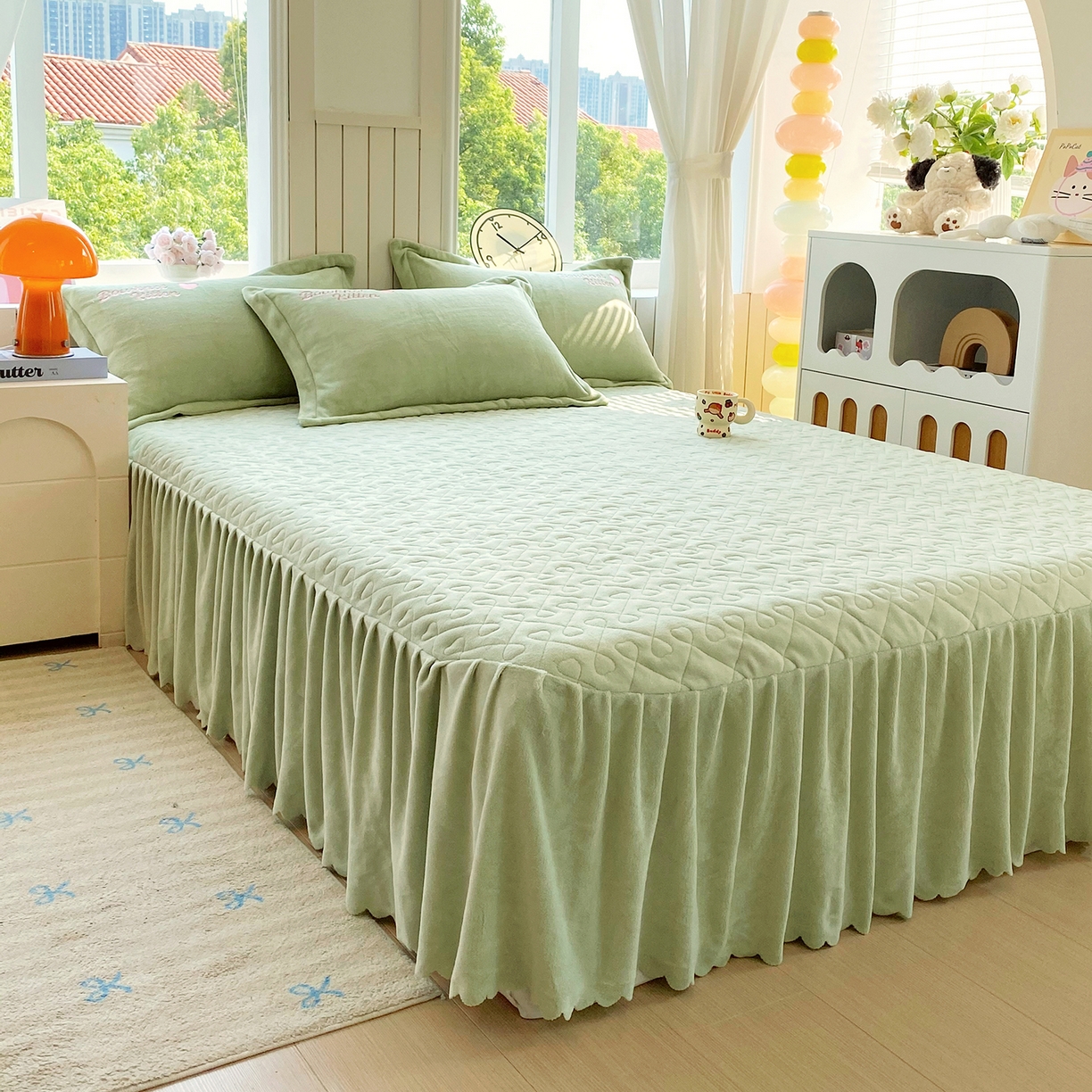 91家纺网 家纺一手货源 找家纺 （总）悦织湾家纺 牛奶绒四件套纯色贴布绣床单款床盖款床上用品四件套时尚小兔2025新款加厚