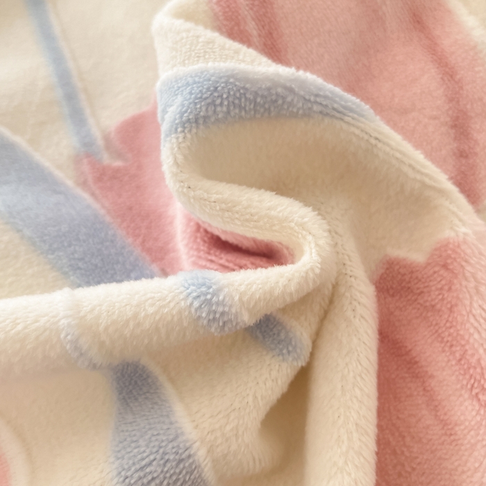 91家纺网 家纺一手货源 找家纺 （总）爱家（原缔乐家纺） 2025新款牛奶雕花绒四件套-香香公主