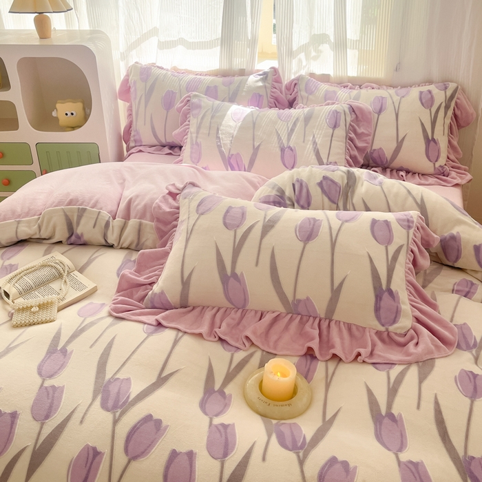 91家纺网 家纺一手货源 找家纺 爱家（原缔乐家纺） 2025新款牛奶雕花绒四件套-香香公主 香香公主-梦幻紫