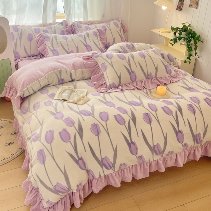 91家纺网 家纺一手货源 找家纺 爱家（原缔乐家纺） 2025新款牛奶雕花绒四件套-香香公主 香香公主-梦幻紫