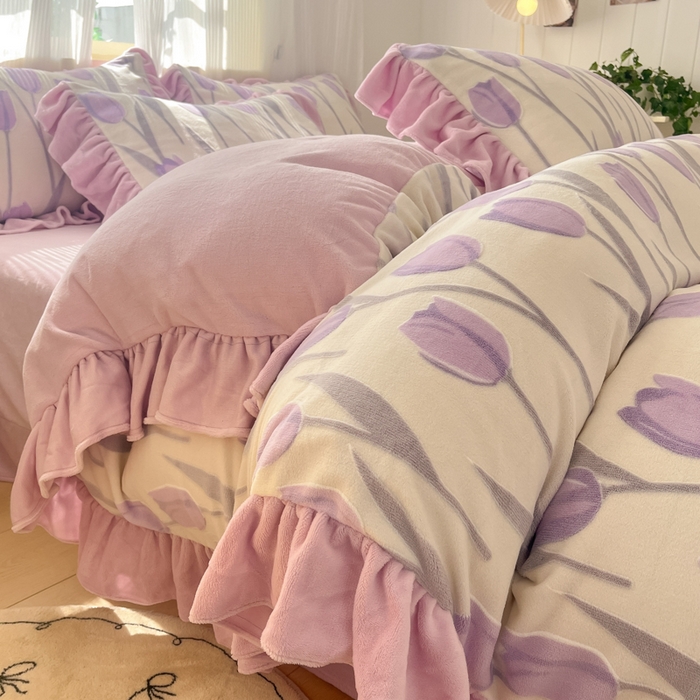 91家纺网 家纺一手货源 找家纺 爱家（原缔乐家纺） 2025新款牛奶雕花绒四件套-香香公主 香香公主-梦幻紫