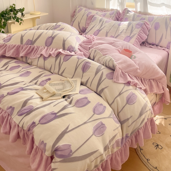 91家纺网 家纺一手货源 找家纺 爱家（原缔乐家纺） 2025新款牛奶雕花绒四件套-香香公主 香香公主-梦幻紫