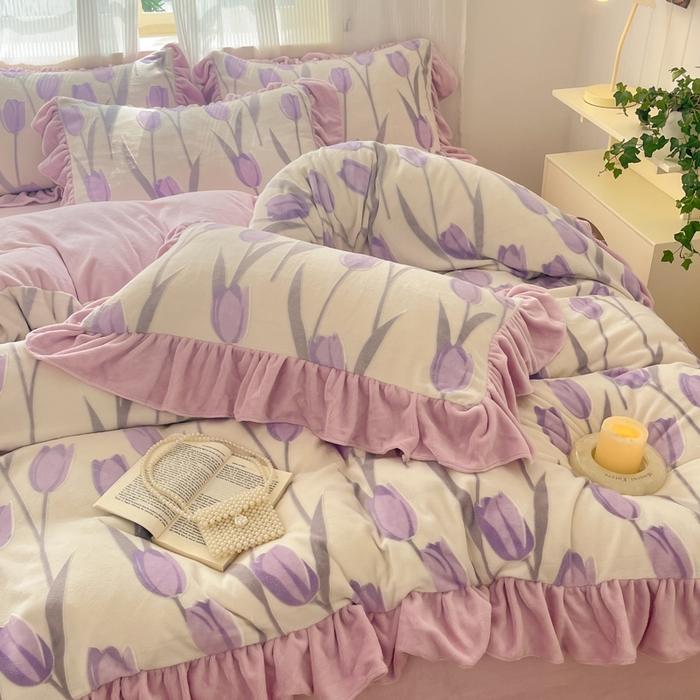 91家纺网 家纺一手货源 找家纺 爱家（原缔乐家纺） 2025新款牛奶雕花绒四件套-香香公主 香香公主-梦幻紫