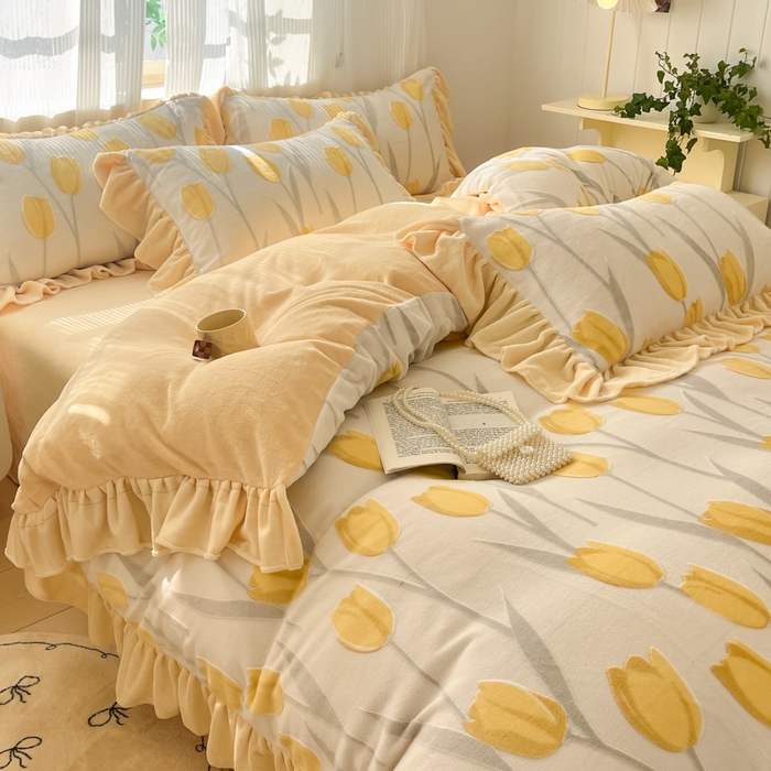 91家纺网 家纺一手货源 找家纺 爱家（原缔乐家纺） 2025新款牛奶雕花绒四件套-香香公主 香香公主-奶油黄