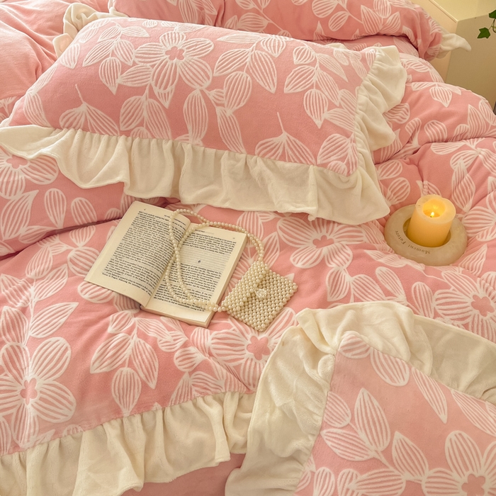 91家纺网 家纺一手货源 找家纺 爱家（原缔乐家纺） 2025新款牛奶雕花绒四件套-如梦 如梦-公主粉