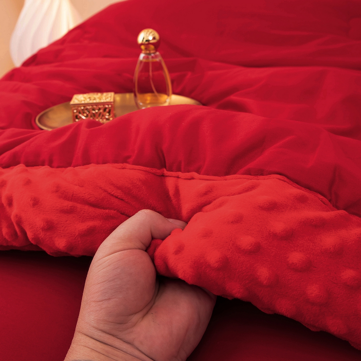 91家纺网 家纺一手货源 找家纺 卓缦家纺 2025新款全棉纯棉豆豆婚庆被 被子被芯 龙凤和美