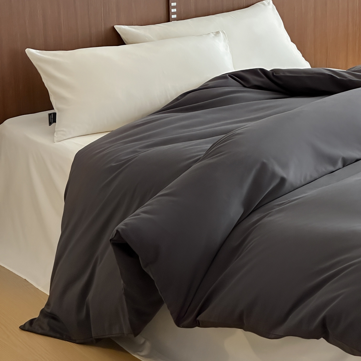 91家纺网 家纺一手货源 找家纺 三味舒屋 2025新款50支磨毛长绒棉纯棉纯色单被套被套单件-长期主义 深灰