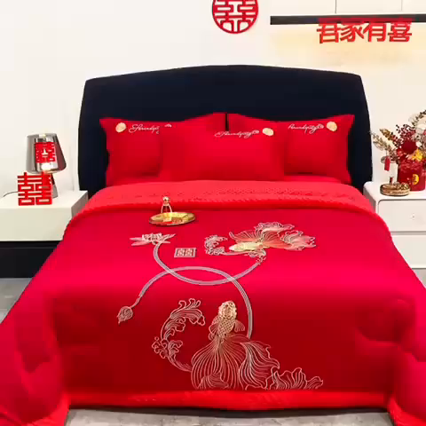 91家纺网 家纺一手货源 找家纺 卓缦家纺 2025新款全棉纯棉豆豆婚庆被 被子被芯 锦鲤喜愿