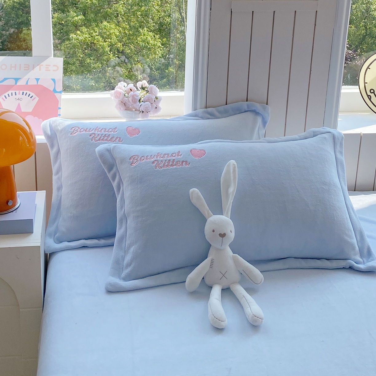 91家纺网 家纺一手货源 找家纺 悦织湾家纺 牛奶绒四件套纯色贴布绣床单款床盖款床上用品四件套时尚小兔2025新款加厚 床单款时尚小兔-蓝