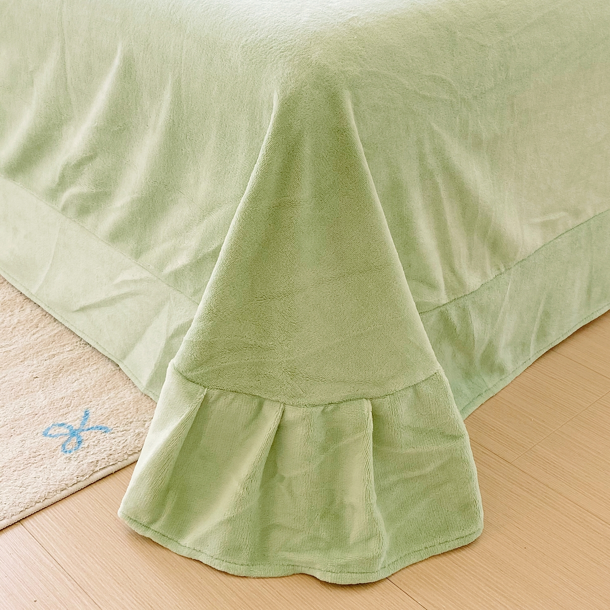 91家纺网 家纺一手货源 找家纺 悦织湾家纺 牛奶绒四件套纯色贴布绣床单款床盖款床上用品四件套时尚小兔2025新款加厚 床单款时尚小兔-绿