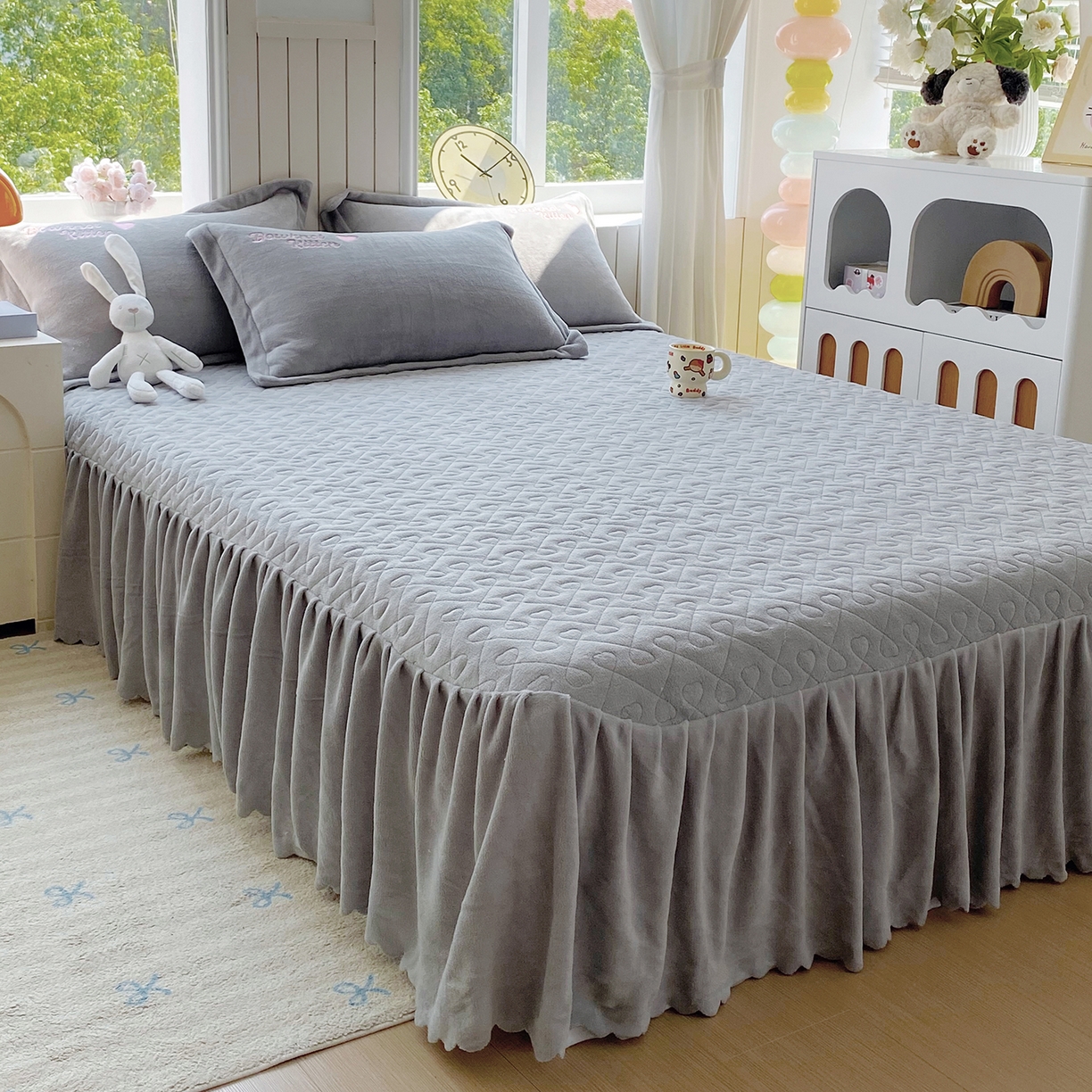 91家纺网 家纺一手货源 找家纺 悦织湾家纺 牛奶绒四件套纯色贴布绣床单款床盖款床上用品四件套时尚小兔2025新款加厚 床盖款-时尚小兔-灰