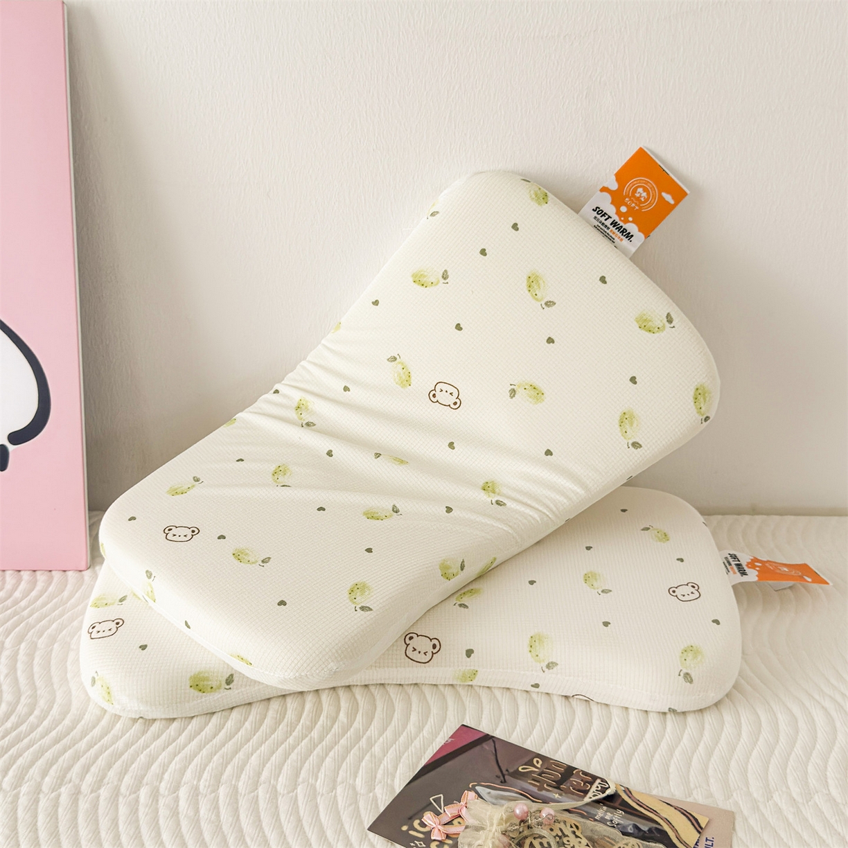 91家纺网 家纺一手货源 找家纺 麦肯锡 2025新款可爱碎花婴童记忆枕  枕头枕芯 梦熊乖乖/对